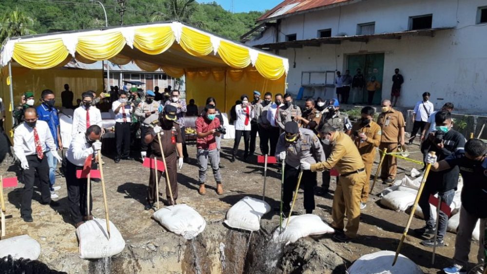 Polres Gorontalo Kota Musnahkan Liter Miras Cap Tikus Read Id