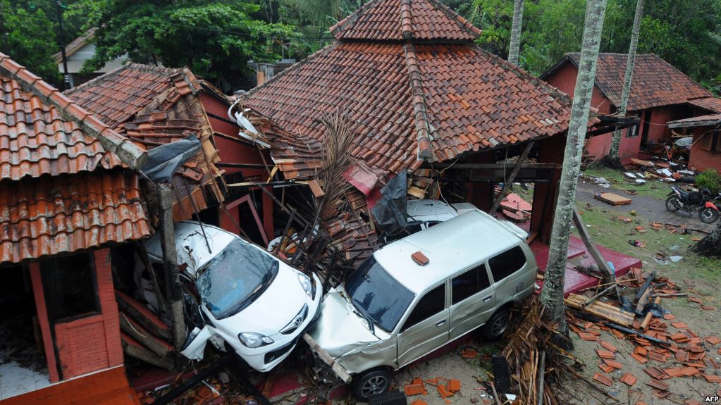 Presiden Kunjungi Lokasi Bencana Tsunami di Banten