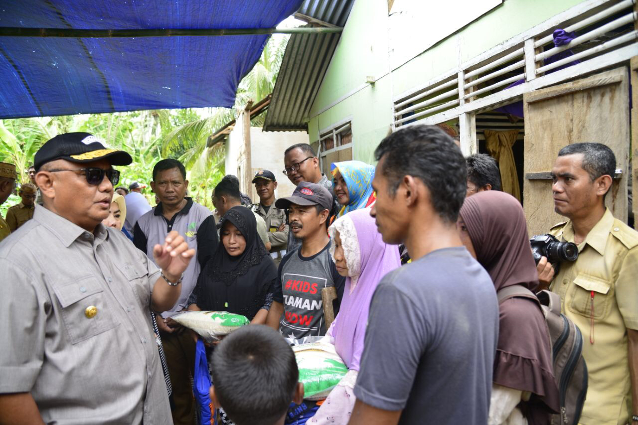 Korban Puting Beliung Dapat Mahyani Dari Gubernur Gorontalo
