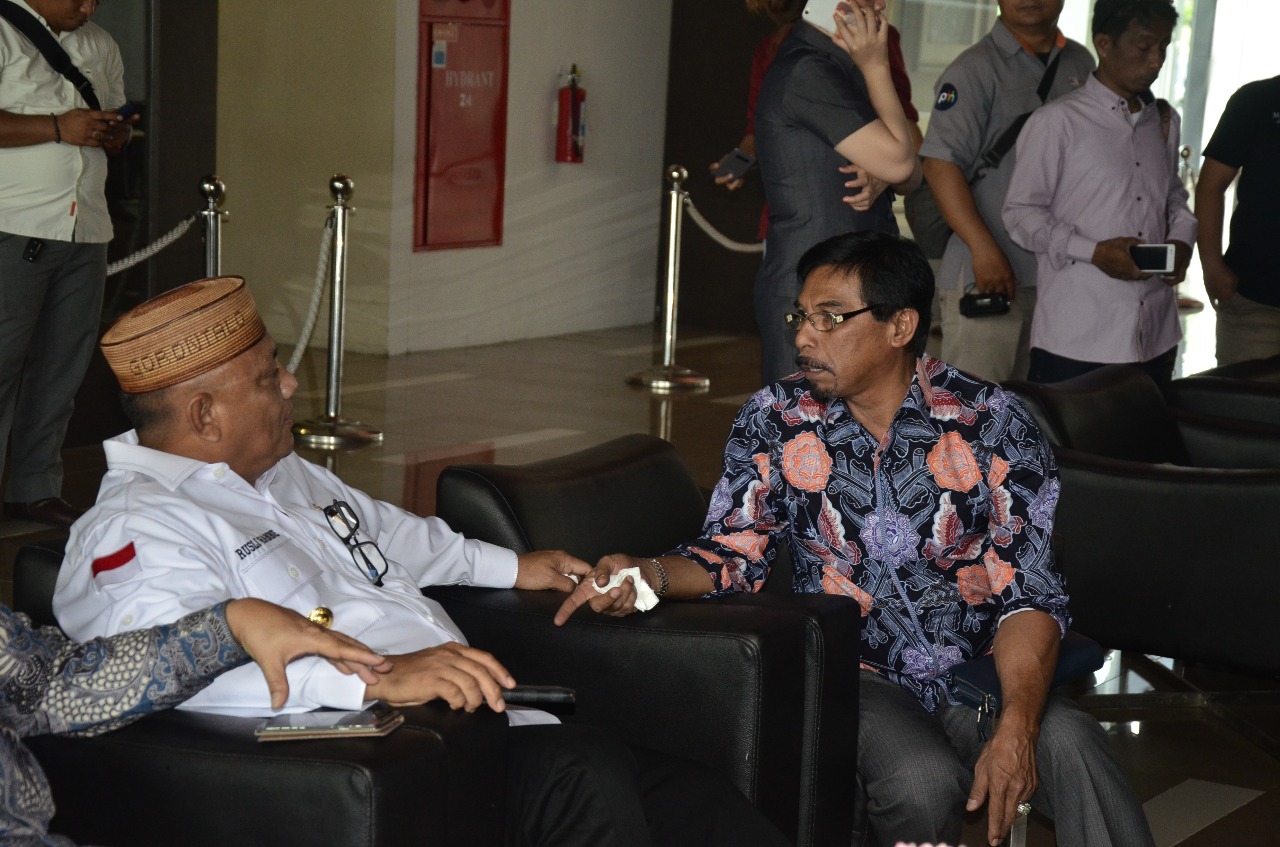 Sehan Landjar Dukung Pemprov Bongkar Kasus di Bank Sulutgo