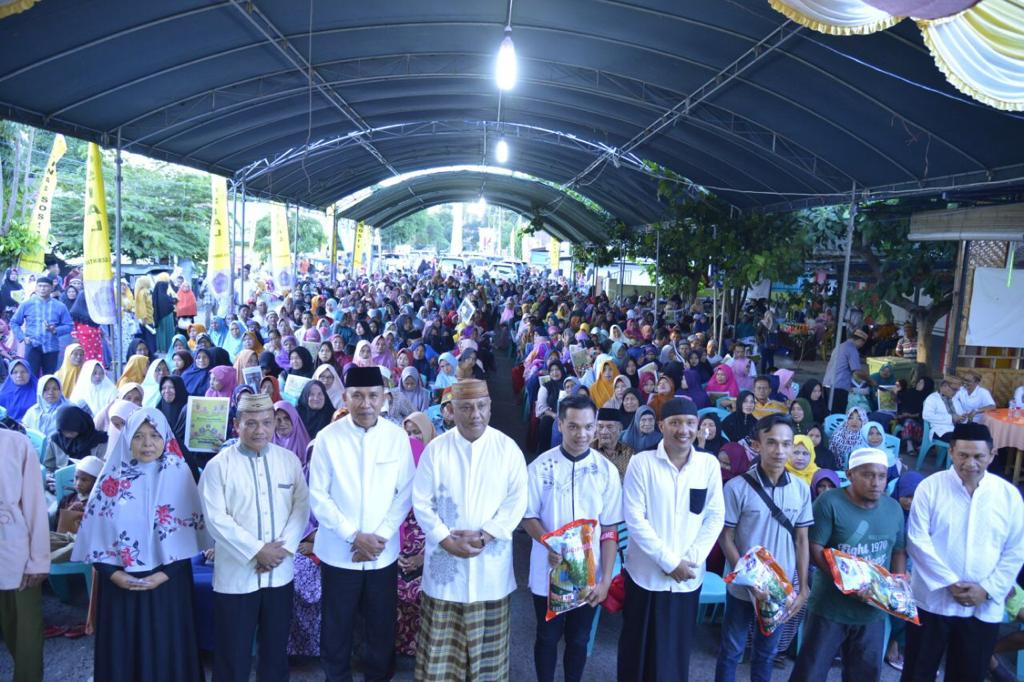 1000 Warga Tilamuta Terima Santunan Dari Provinsi Gorontalo