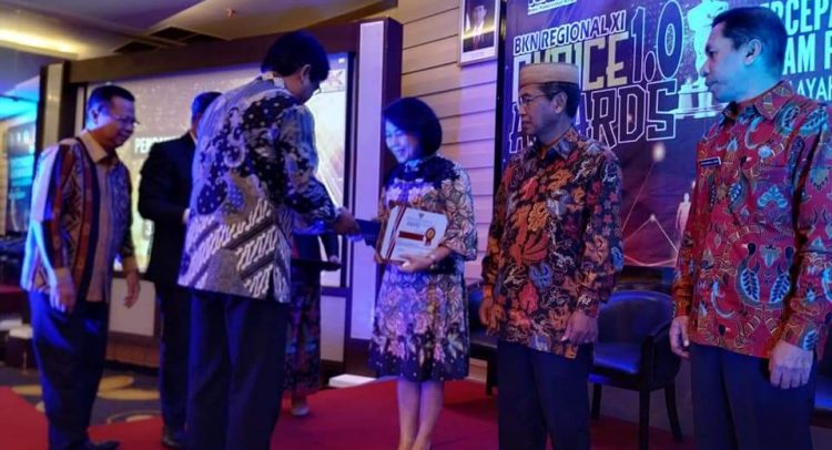 Pemprov Gorontalo Raih Penghargaan BKN Regional XI