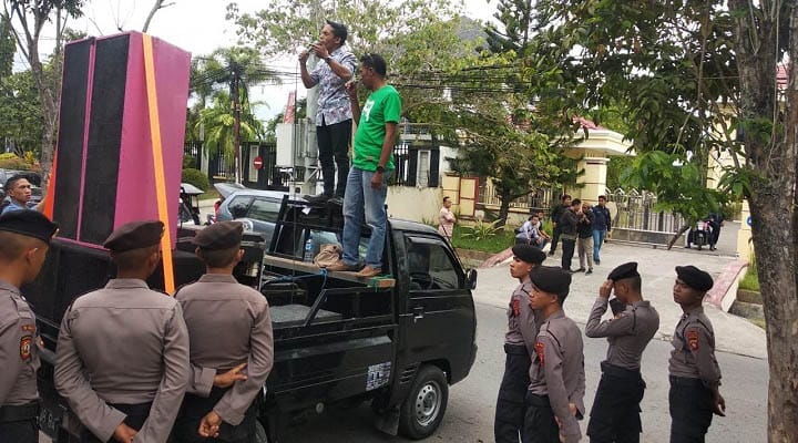 Ratusan Mahasiswa Minta Kejati Tuntaskan Semua Kasus Korupsi Di Gorontalo