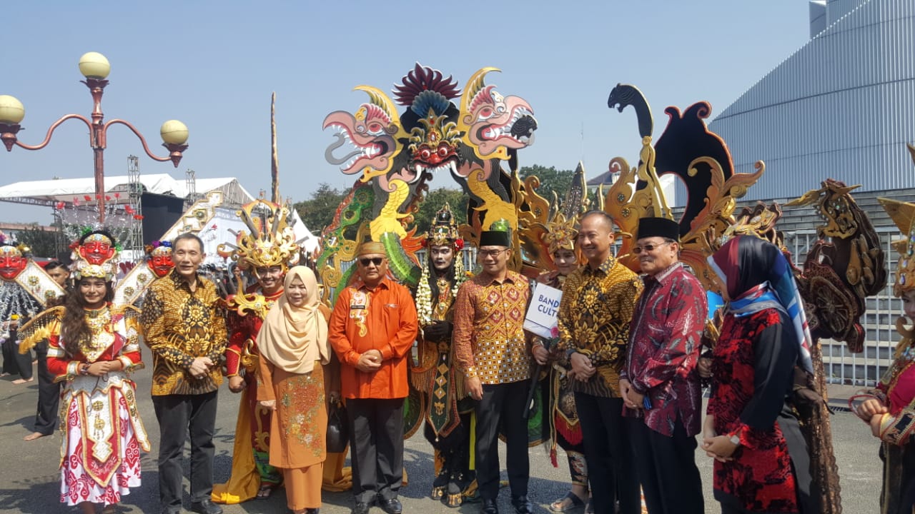 Ridwan Kamil Siap Bantu Kembangkan Pariwisata Gorontalo