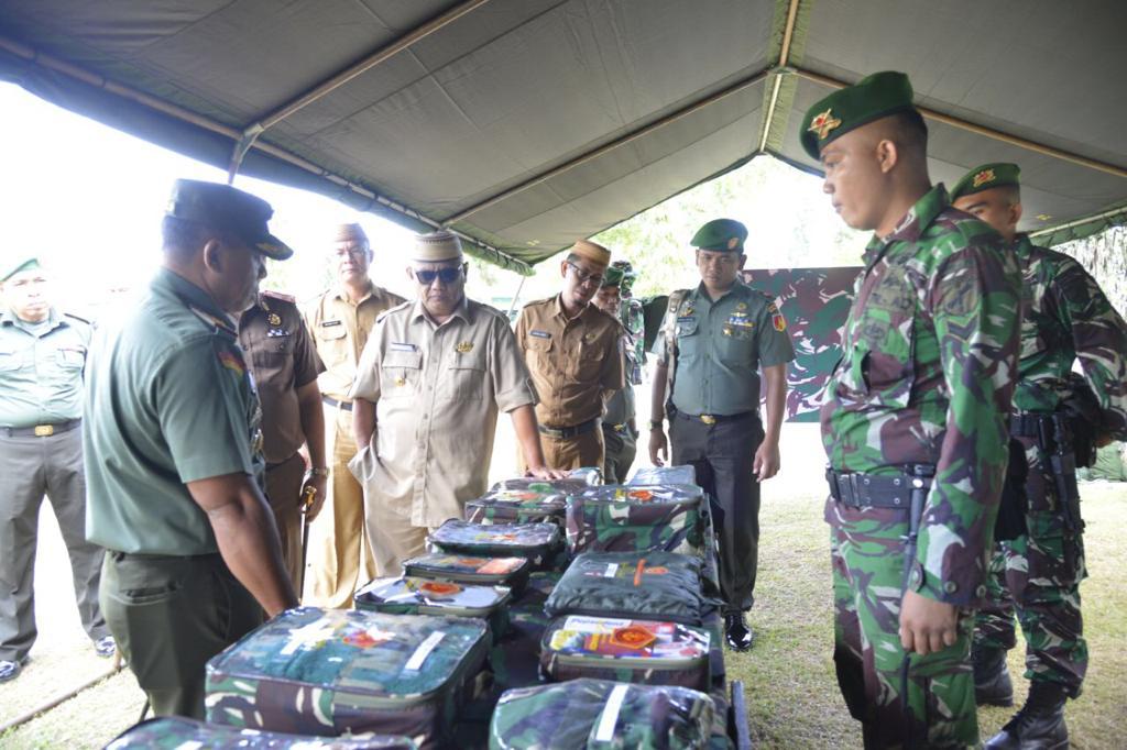 Gubernur Gorontalo Berikan Bantuan Logistik Pamtas RI-PNG