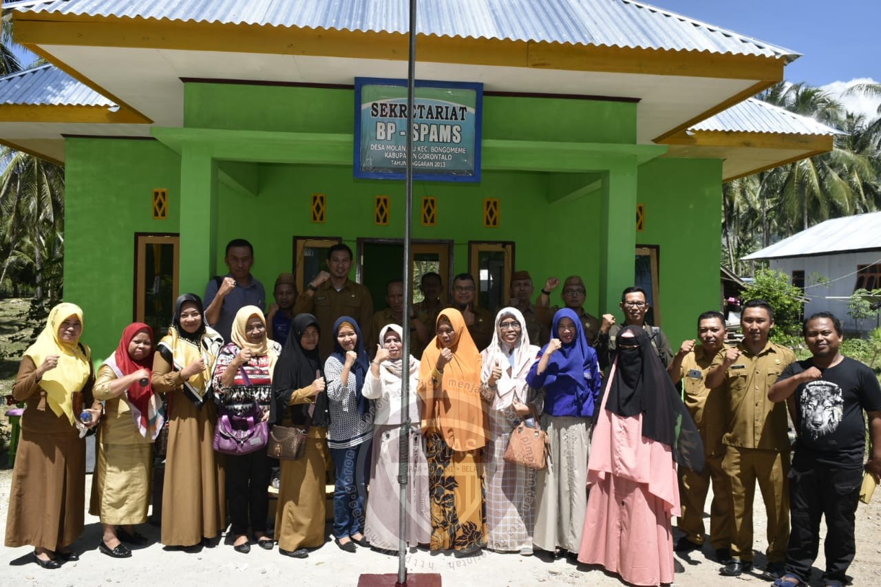 KP-SPAM Desa Molanihu Resmikan Sekretariat