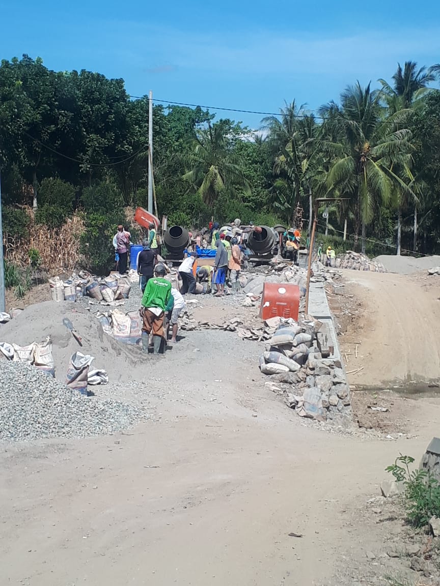 Pemkab Gorontalo Realisasi Infrastruktur Jalan di Desa Ayumolingo