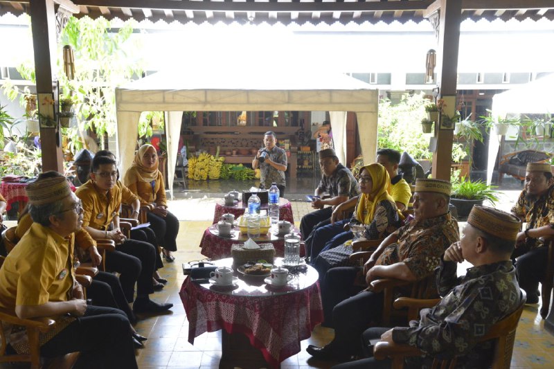 Pemerintah Gorontalo Akan Menarik Diri dari BPJS
