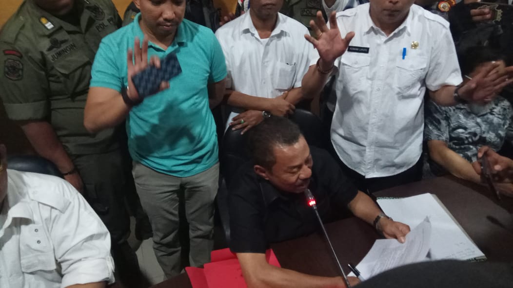 DPRD Gorontalo Tandatangani Penolakan Hasil Capim KPK