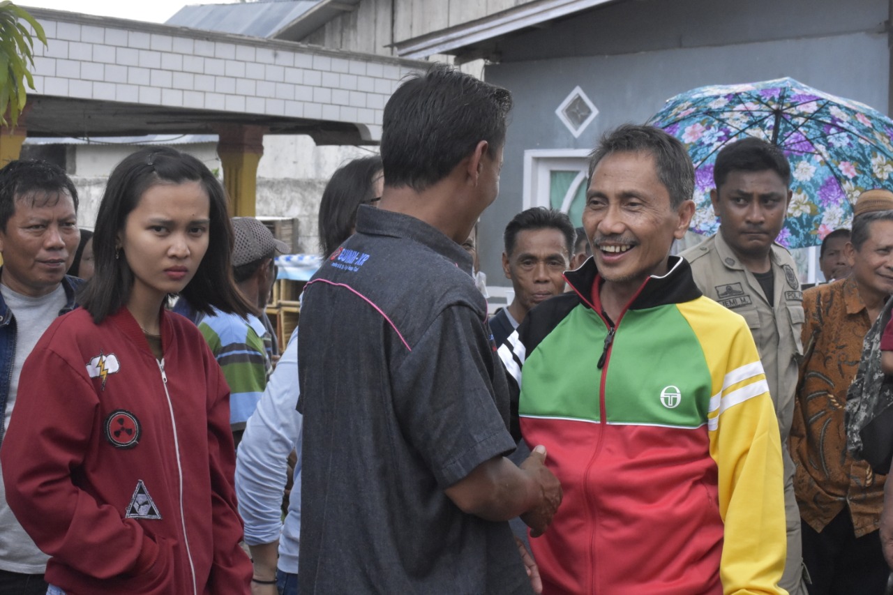 Bupati Gorontalo Pantau Pemilihan Kepala Desa Serentak