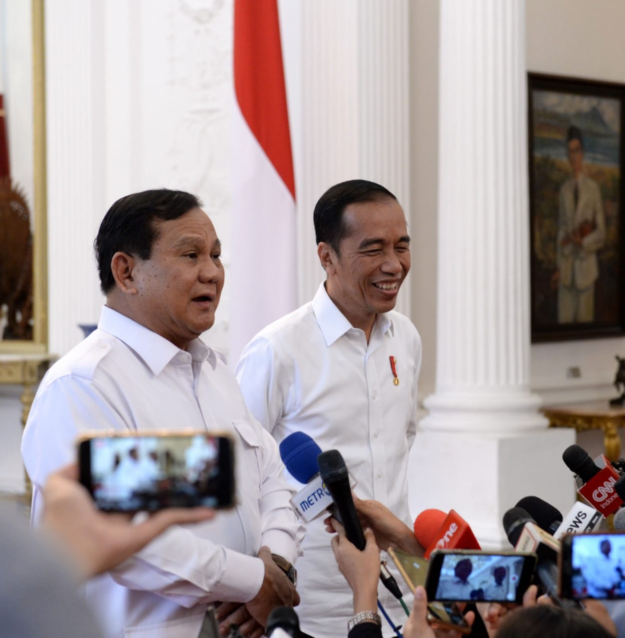 Presiden Jokowi terima Prabowo di Istana Merdeka bicarakan banyak hal