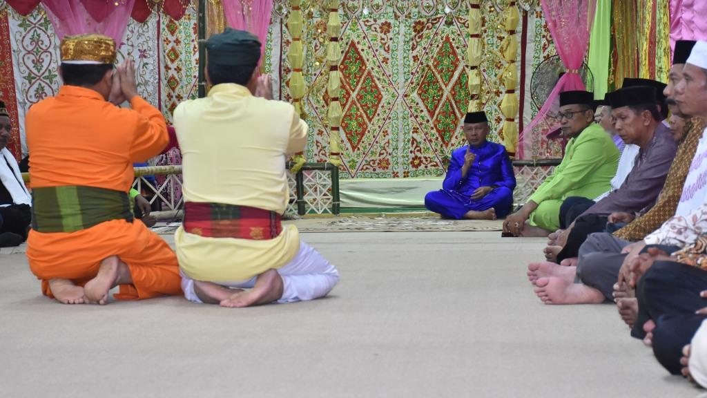 Wabup Pohuwato Hadiri Maulid Nabi di Masjid Nurul Hidayah