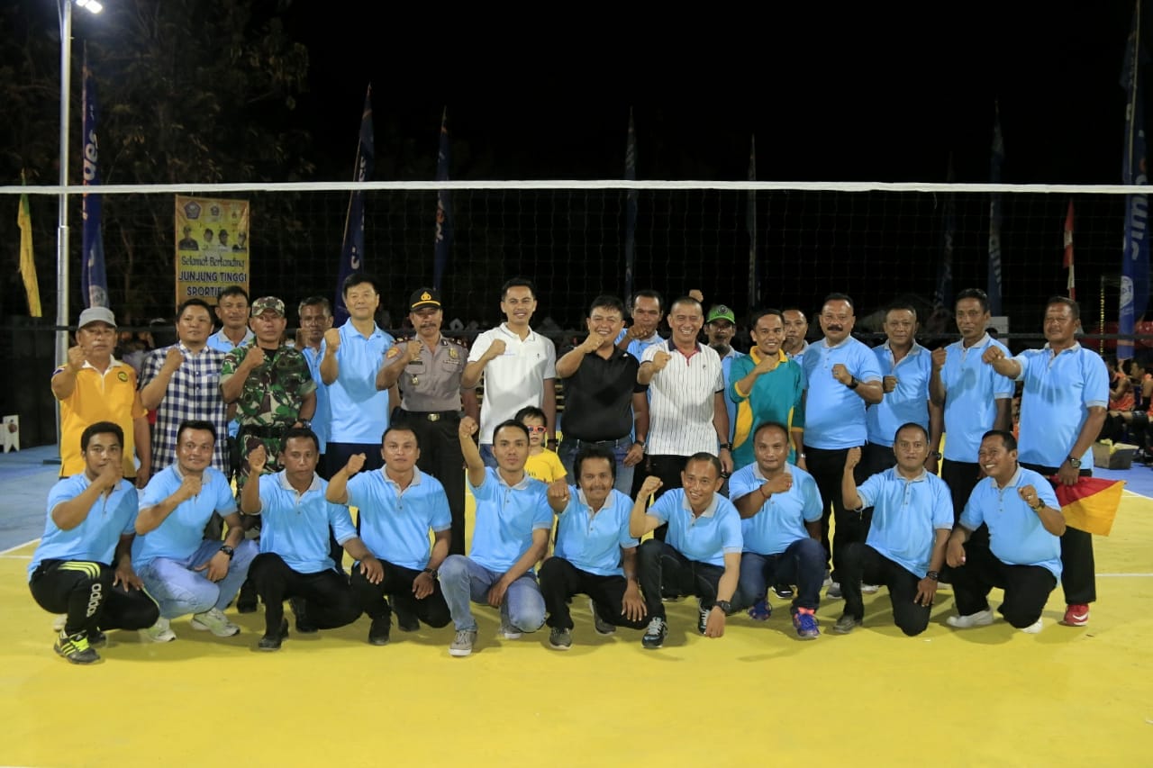 Syarif Resmi Buka Turnamen Volley Ball Bupati Cup