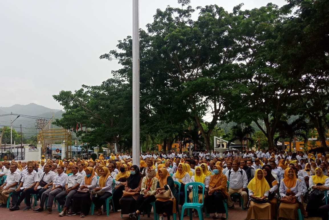 Gubernur Gorontalo Dorong Pegawai Honorer Berwirausaha