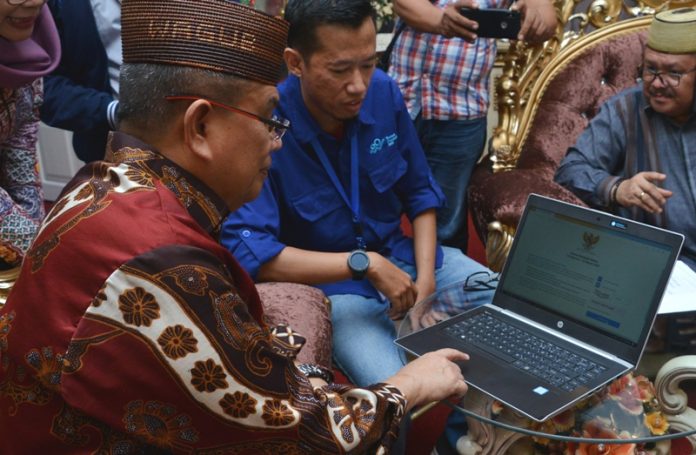 Wagub Gorontalo Ikuti Sensus Penduduk Online