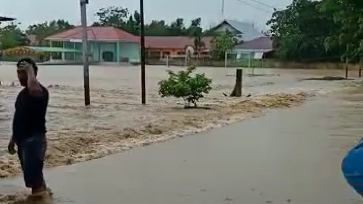 Ratusan Jiwa Terdampak Banjir di Gorontalo
