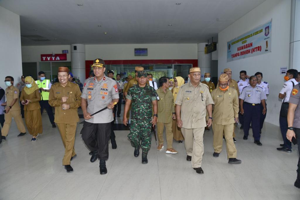 Gubernur Gorontalo Cabut Izin Tempat Hiburan Malam Menolak Ditutup