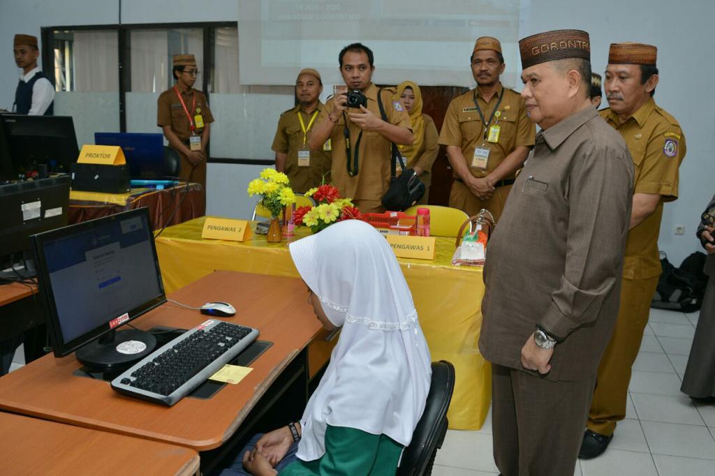 Wagub Gorontalo Harap Proses UNBK Lahirkan SDM Berkualitas