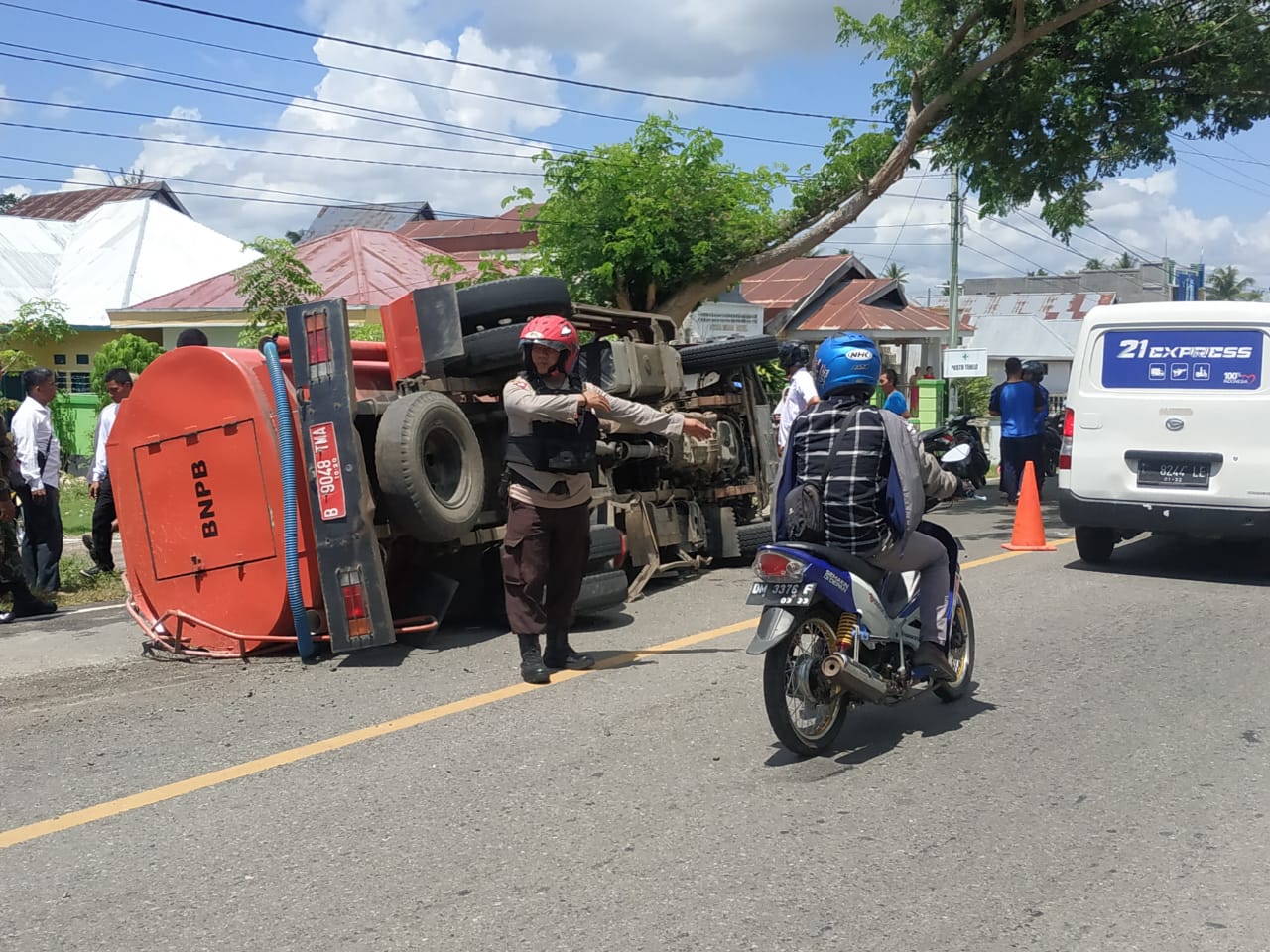 Dua Mobil Damkar di Gorontalo Kecelakaan di Lokasi Berbeda