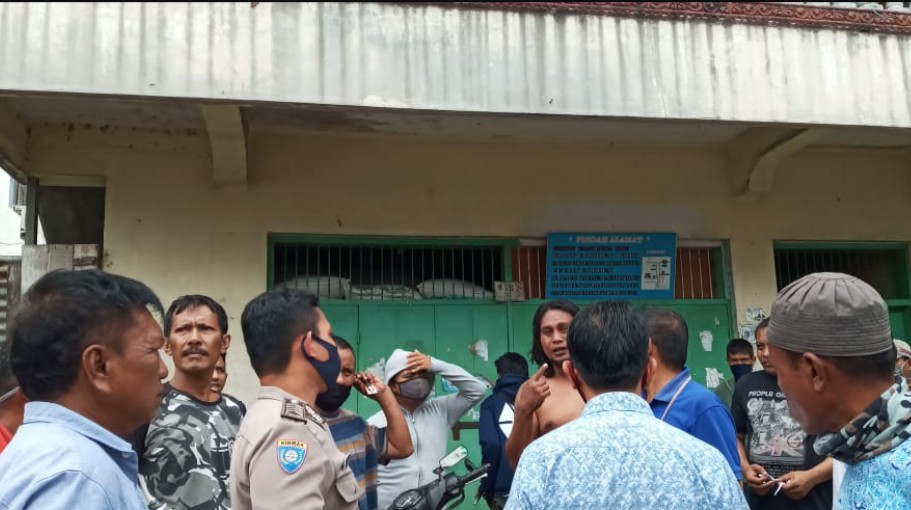 Driver Ojol Berkelahi dengan Tukang Parkir di Pasar Sentral Gorontalo