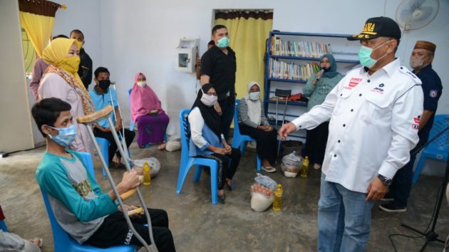 1.228 Lansia dan Disabilitas di Gorontalo Terima Bantuan Pangan