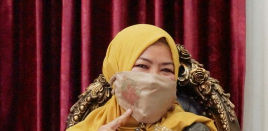 Idah Syahidah Promosikan Masker Karawo