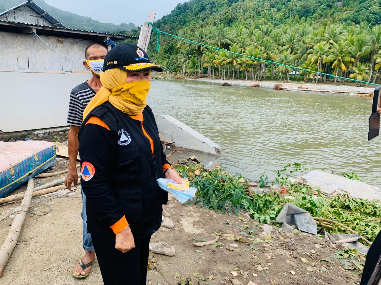 Idah Syahidah Tinjau Lokasi Terdampak Banjir di Kecamatan Bone