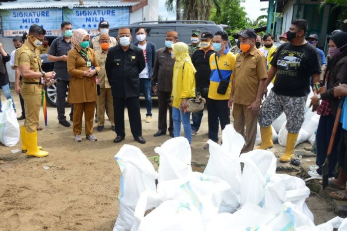 Komentar Warga Saat Gubernur Gorontalo Tangani Banjir