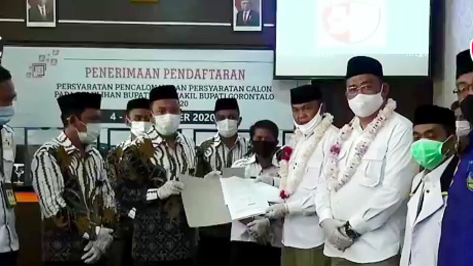 KPU Kabupaten Gorontalo Terima Berkas Pendaftaran Pasangan Rustam-Dicky