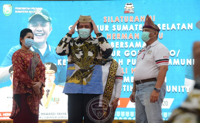 Gubernur Rusli Promosikan Pariwisata Gorontalo di Pulau Sumatera