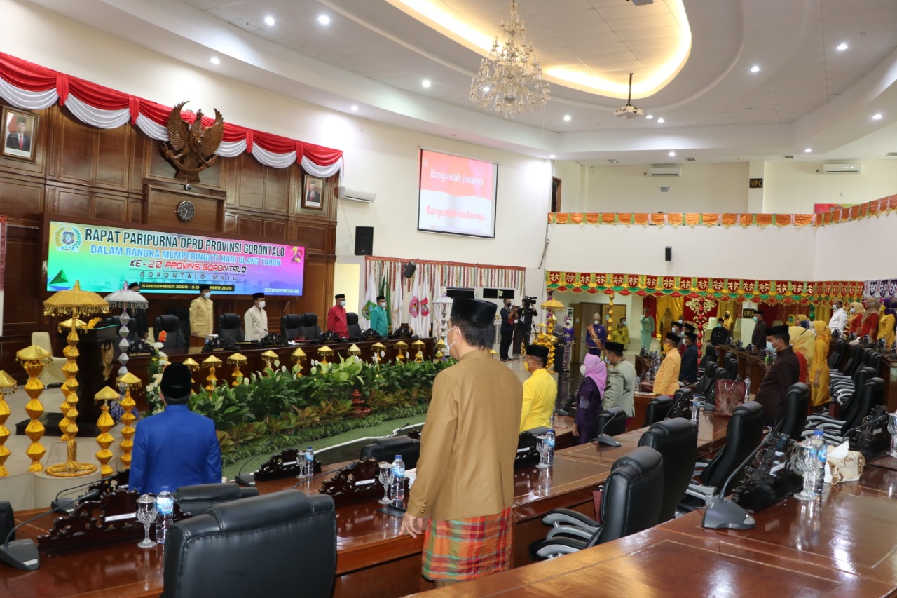Nuansa Adat Warnai Rapat Paripurna HUT Provinsi Gorontalo Ke-20