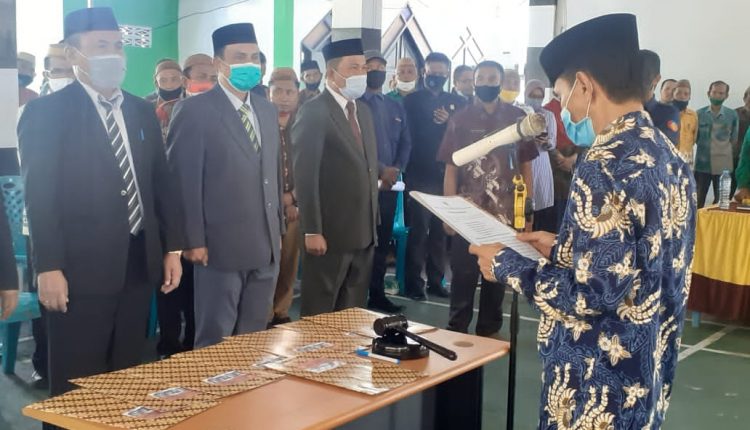 Plt Bupati Gorontalo Minta Tim Komisi Pilkades Jaga Integritas dan Independen