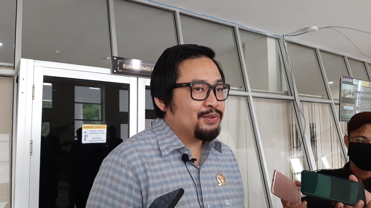 Erwinsyah Ismail Pastikan Perbaikan Drainase di Jalan Andalas Segera Ditidaklanjuti