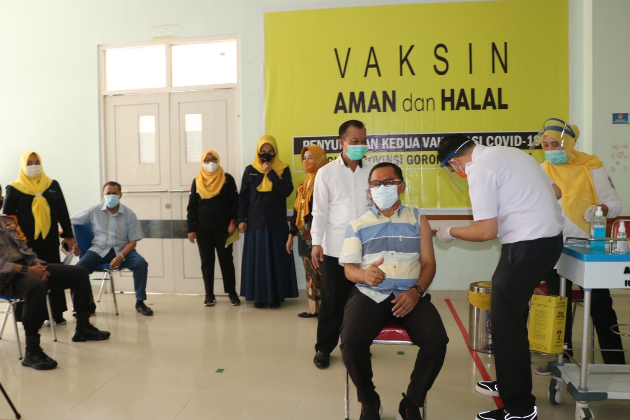 DPRD Provinsi Gorontalo Minta Masyarakat Jangan Takut Jalani Vaksin