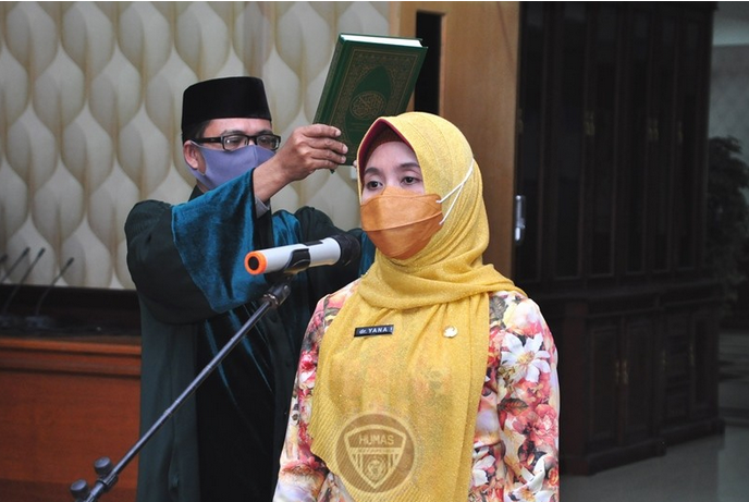 dr Yana Suleman Dilantik Sebagai Kadis Kesehatan Provinsi Gorontalo
