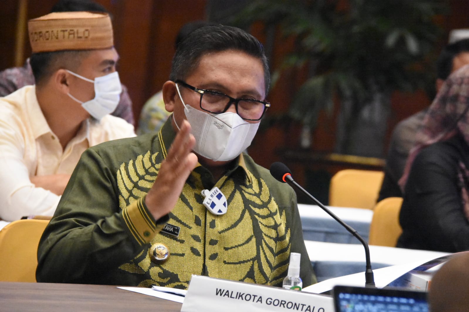 Marten Paparkan Potensi Pariwisata Gorontalo kepada Menparekraf RI