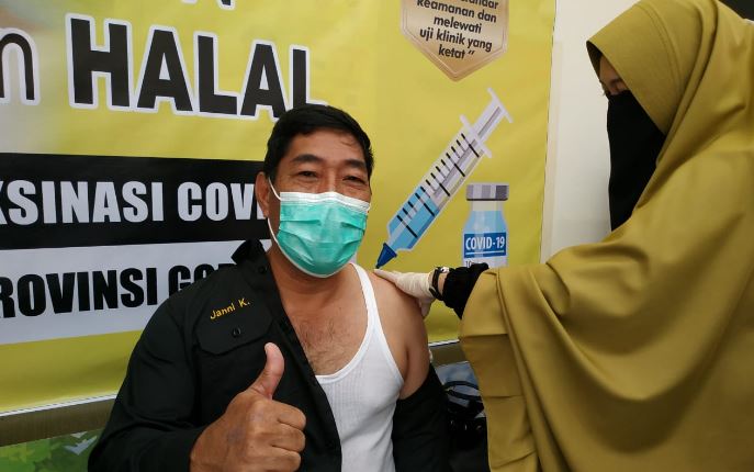 Sekdaprov Tinjau Pelaksanaan Vaksinasi di Dinas Kesehatan Provinsi Gorontalo