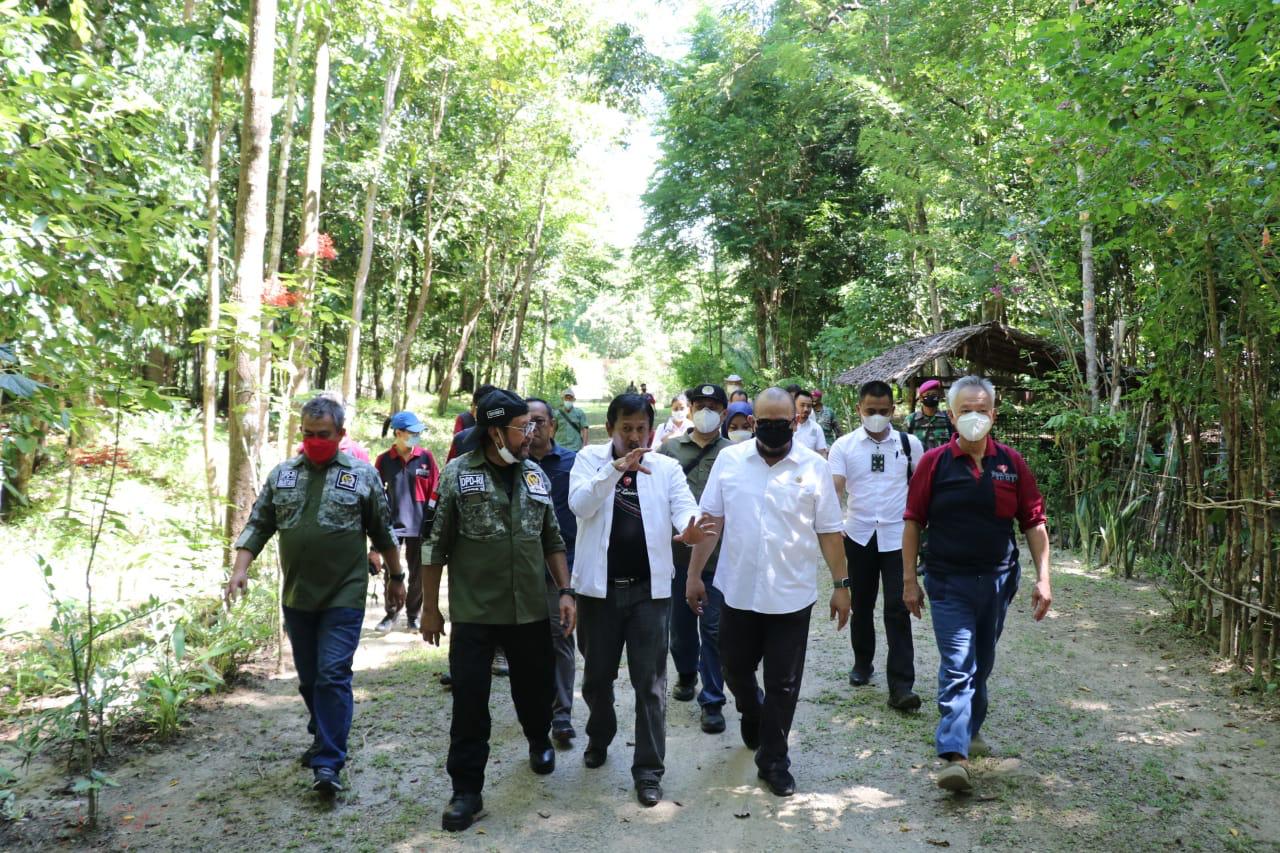 Kunjungi Taman Nasional Tambling, LaNyalla Dengar Aspirasi Nelayan Dan Lembaga Pendidikan