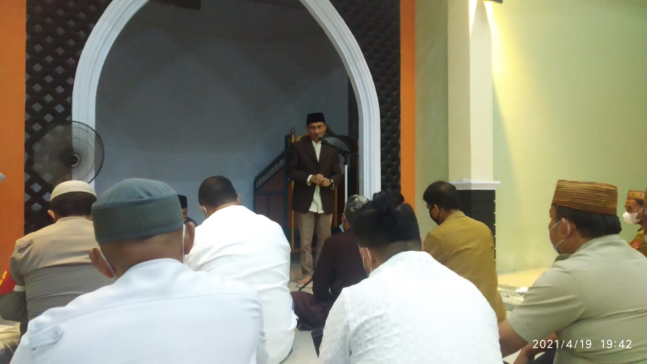 Safari Ramadan di Tolangohula, Nelson: Masih Ada Warga Abaikan Prokes di Masjid