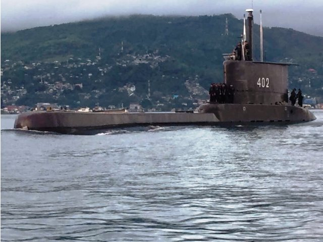 Latihan Torpedo, Tiba-tiba Kapal Selam KRI Nanggala-402 Hilang Kontak Sejak Rabu Subuh