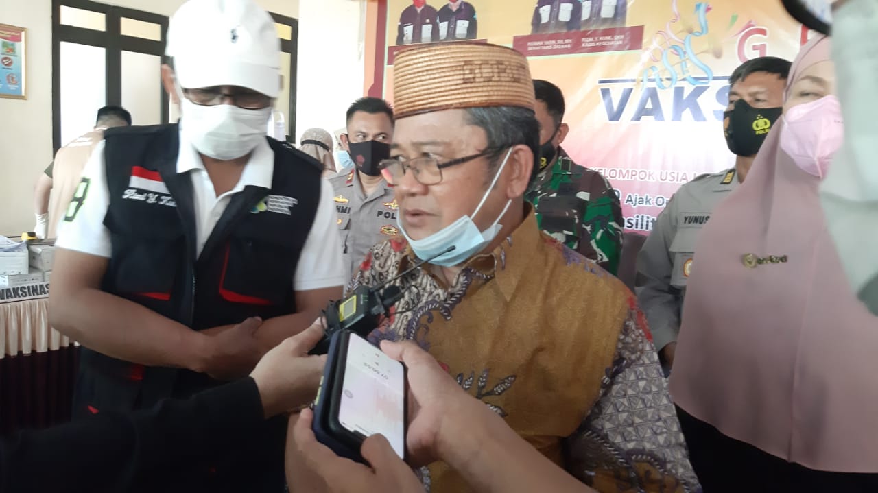 Bupati Indra Yasin Dukung Pelaksanaan Vaksinasi Covid-19 bagi Lansia