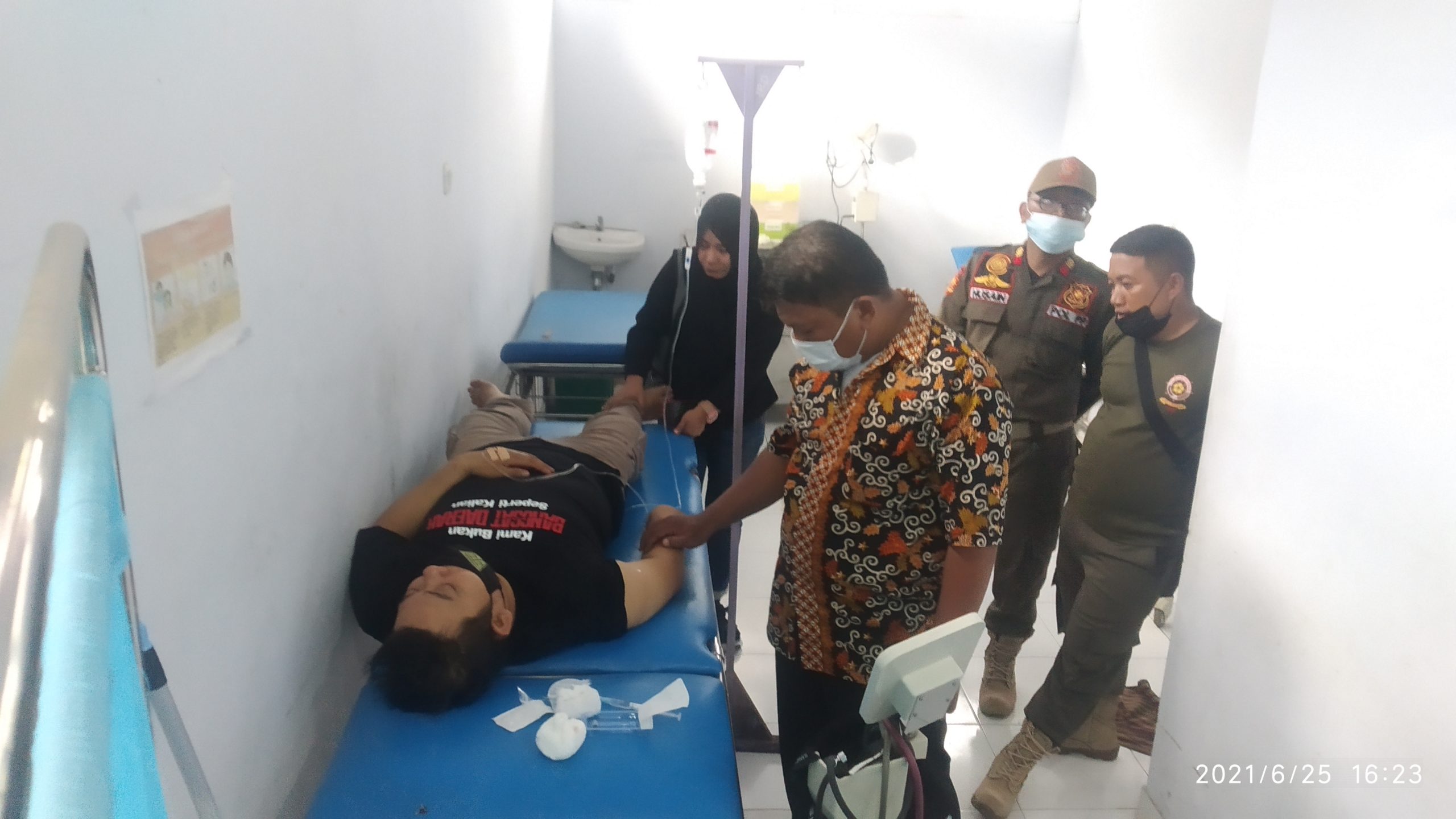Flash News: Pimpinan Redaksi Media Online di Gorontalo Dibacok OTK