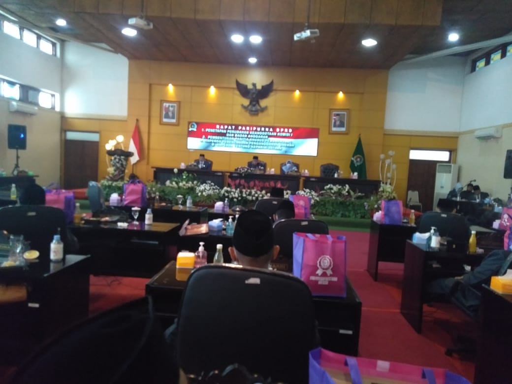 DPRD Kota Blitar Tetapkan Perubahan Keanggotaan Komisi I dan Pembentukan Pansus Raperda