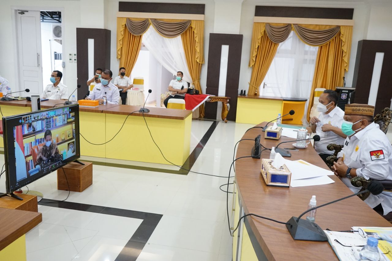 Gubernur Gorontalo Ikuti Rapat Evaluasi PPKM Mikro