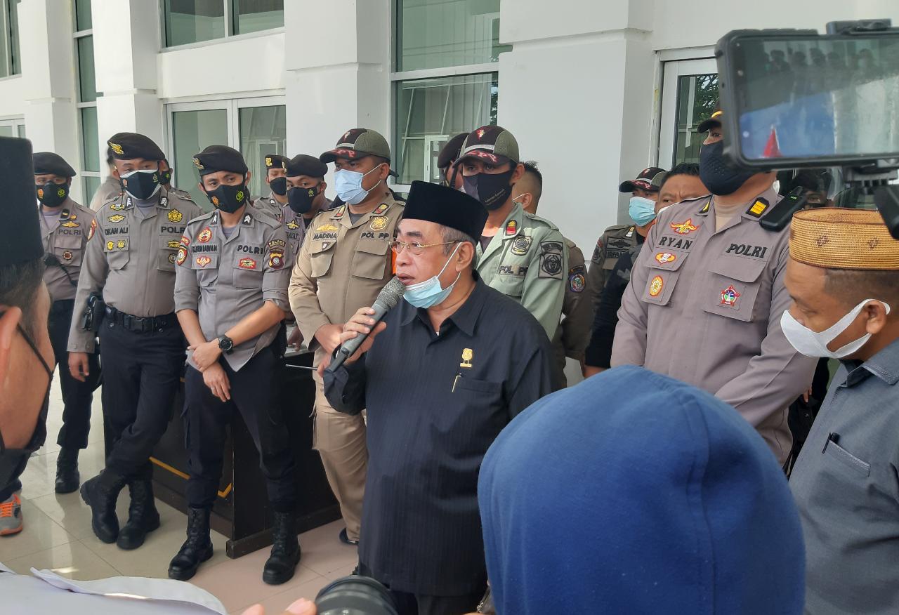 Adhan: Kebijakan TKA di Gorontalo bukan kewenangan Pemerintah Daerah