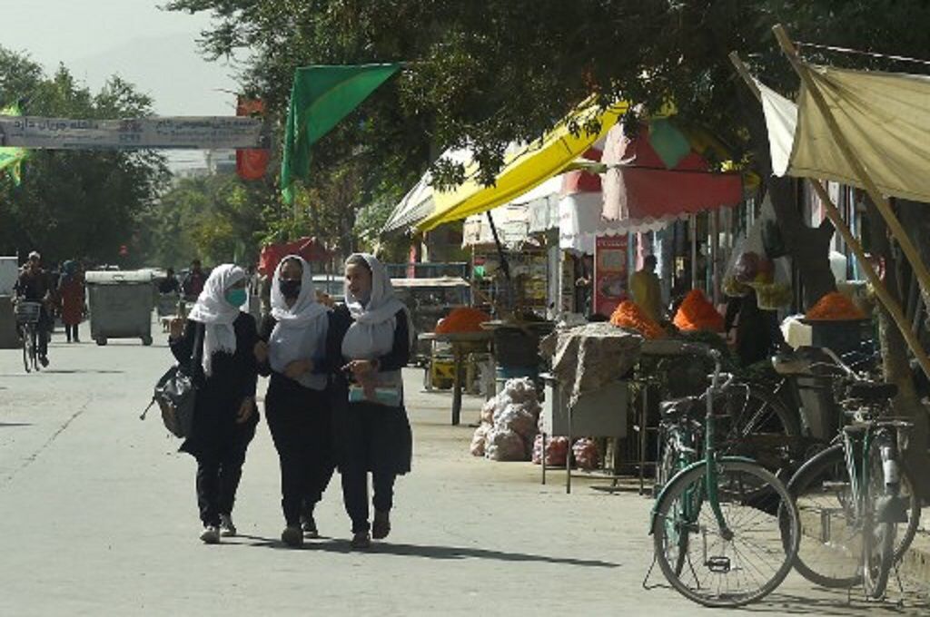 Taliban Dukung Perempuan Sekolah, Harus Terpisah Dengan Laki – laki