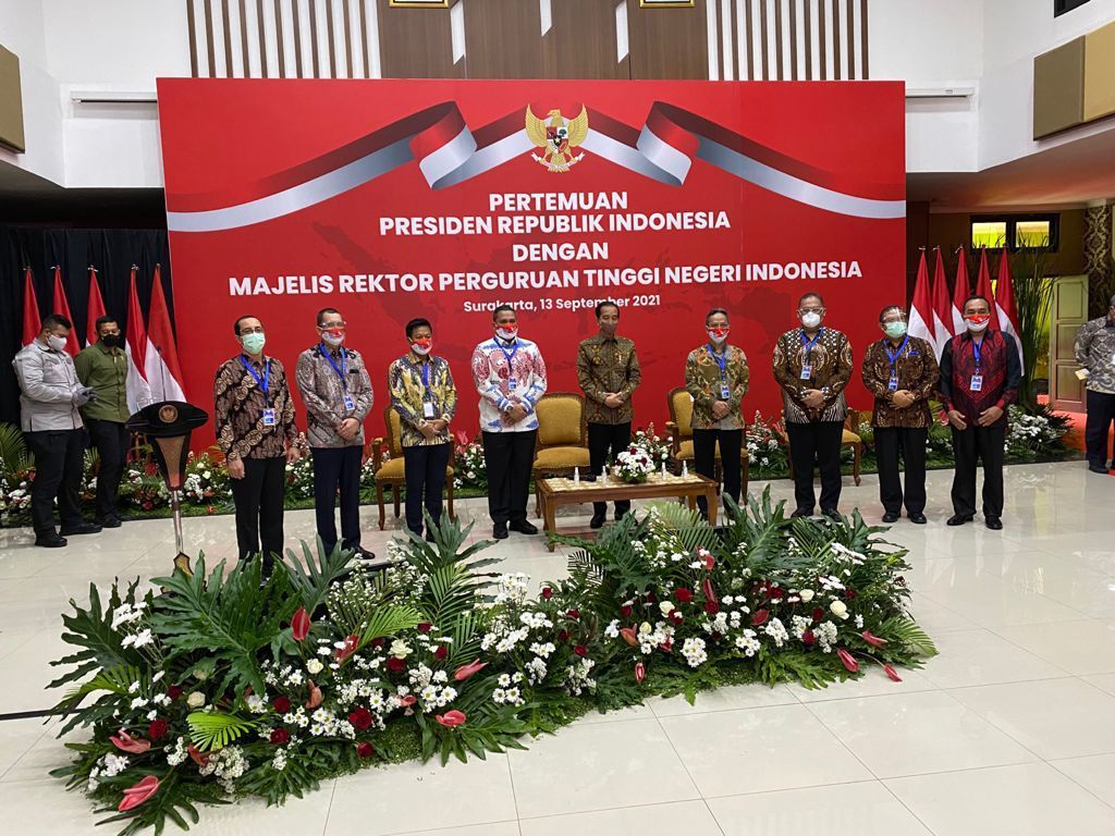 Eduart Laporkan Perkembangan UNG di Hadapan Presiden Jokowi