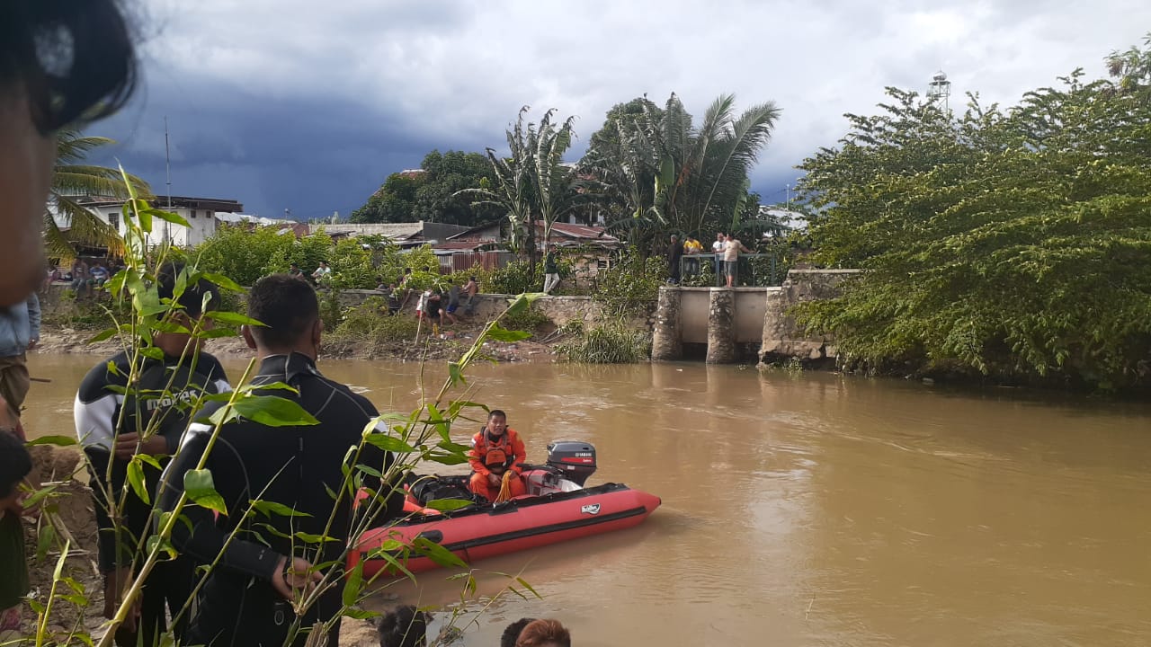 Tiga Anak Tenggelam di Sungai Bolango, Dua berhasil diselamatkan