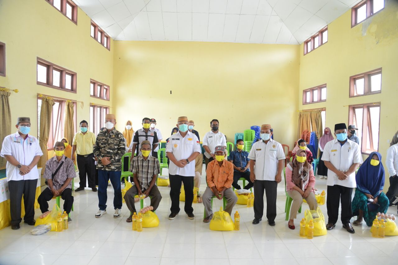 Gubernur Gorontalo tekankan tiga hal saat penyerahan bantuan di Gorut