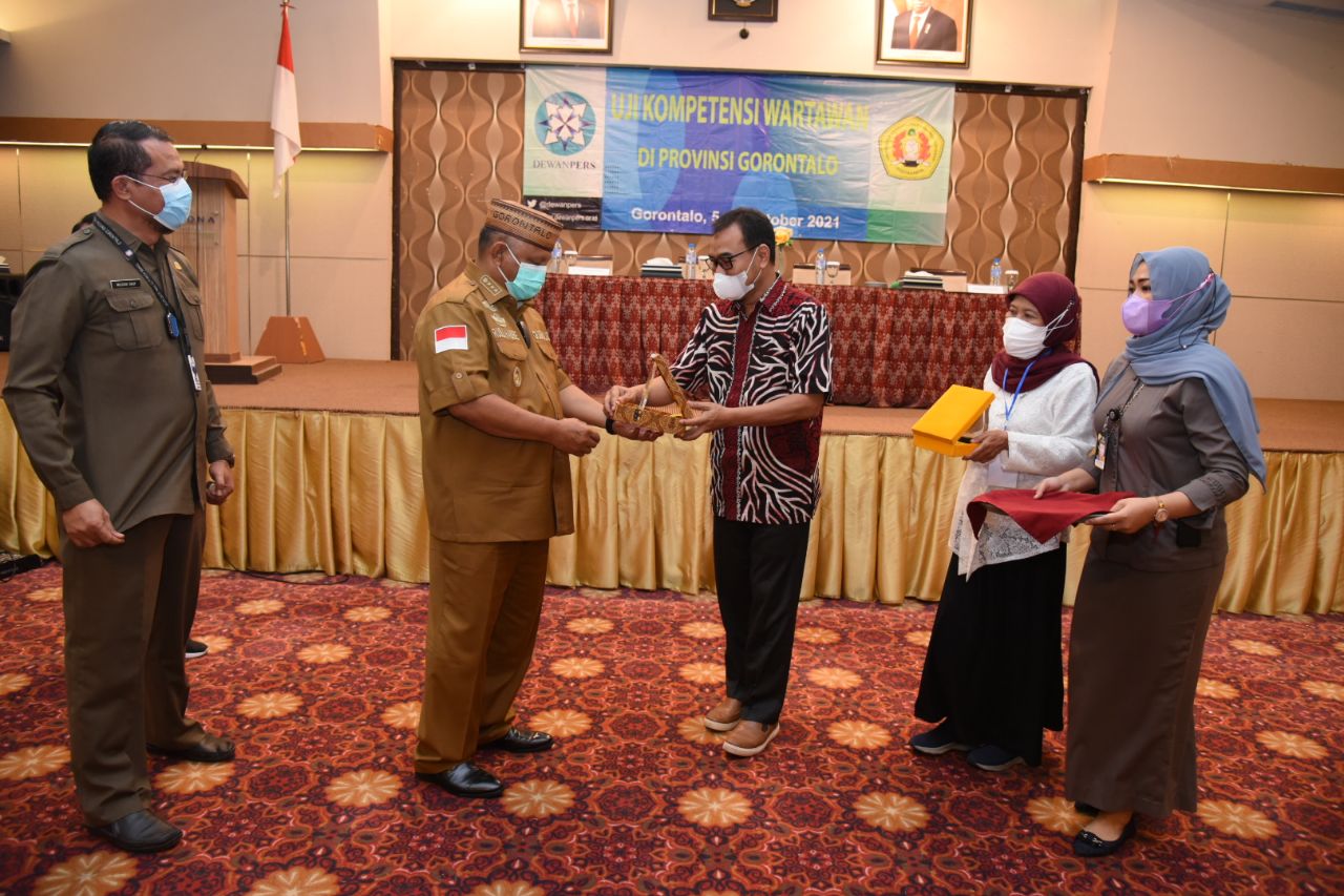 Gubernur Gorontalo Buka UKW Gratis Fasilitasi Dewan Pers di Gorontalo